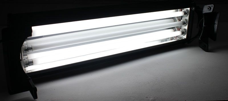 Xilong светильник Т5 3х24Вт HO-60, 60см, в комплекте с лампами 3T5HO-60 - фото 23417