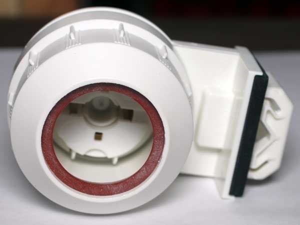 Патрон (Wossloh Schwabe) G-13 гидроизолированный (белый) для ламп Т8 910490 - фото 23513