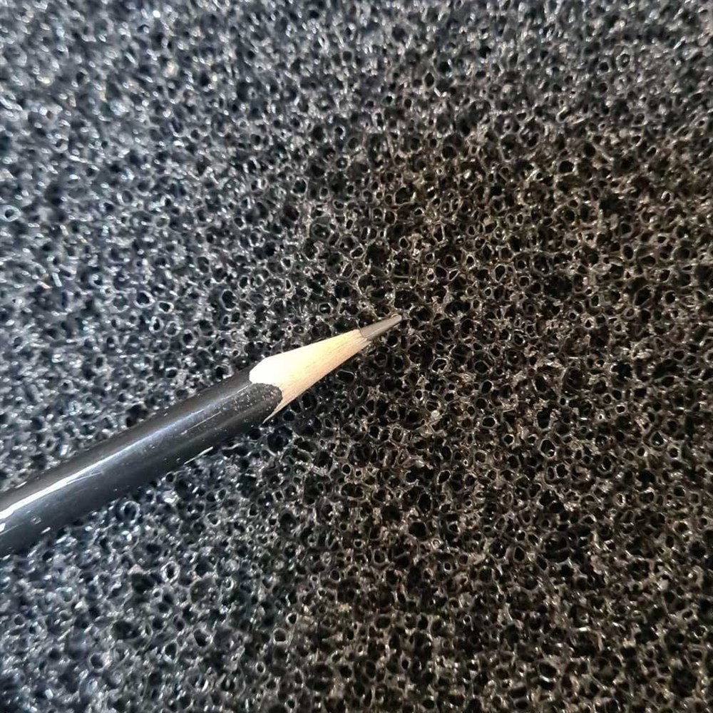 Roof Foam Губка фильтрующая пенополиуритановая 50х500х500мм PPI 20 черная RF-50.500.500.20b - фото 24862