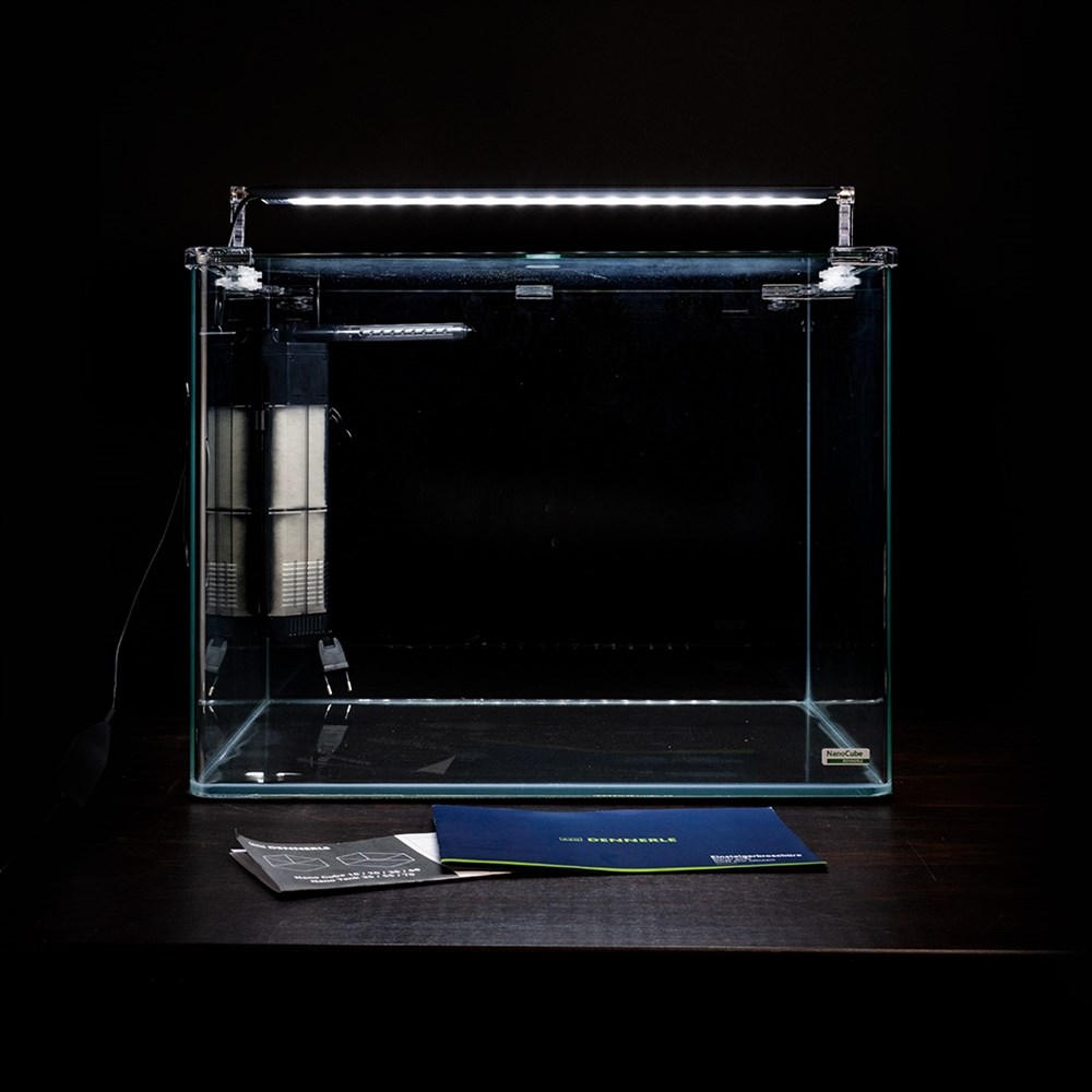 Dennerle Nano Tank Plant Pro 55 литров (в комплекте фильтр, специализированный светильник Chihiros A II 451), передние углы скруглённые (передняя и боковые стенки из единого стекла) Den-3315 - фото 28951