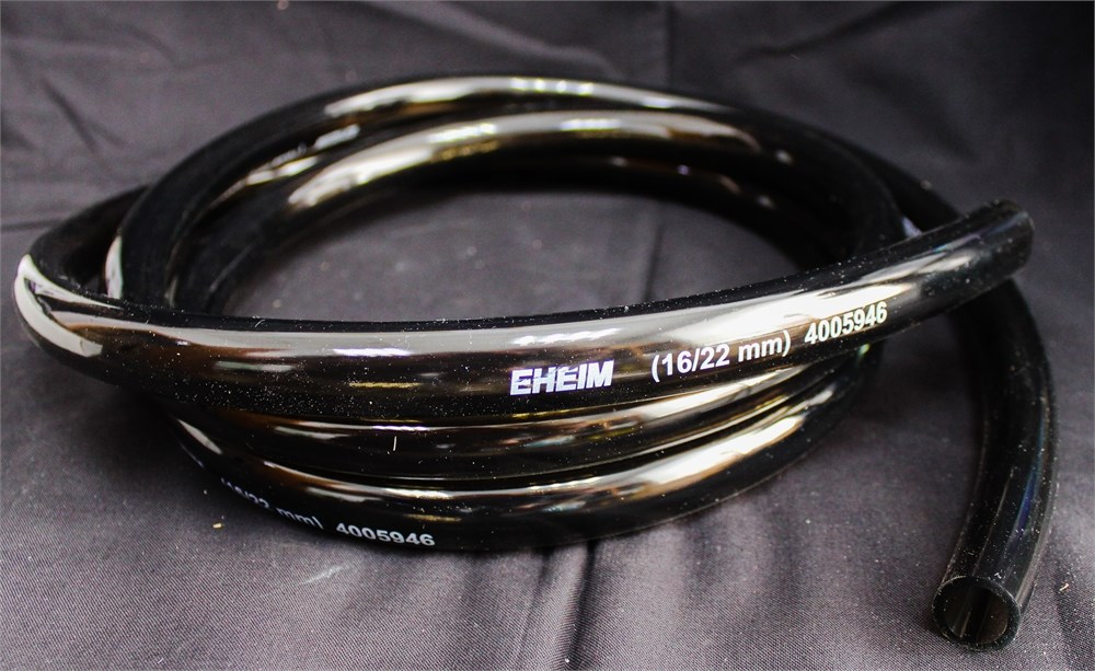 2,4 метра шланга (1 куском) достаточно для подключения фильтра в абсолютном большинстве случаев. Главное - правильно разрезать.